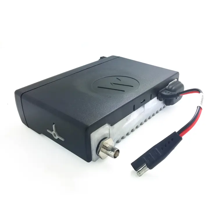 motorola-cm300 (2).jpg