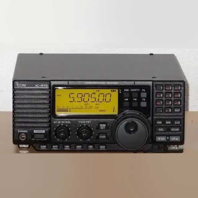 Icom IC-R75 (3)